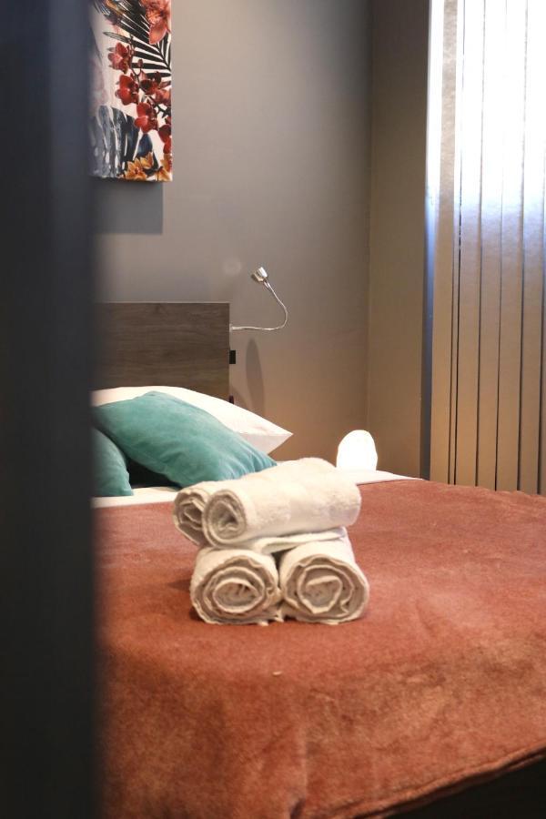 Velleran Accomodation Tarxien Bagian luar foto