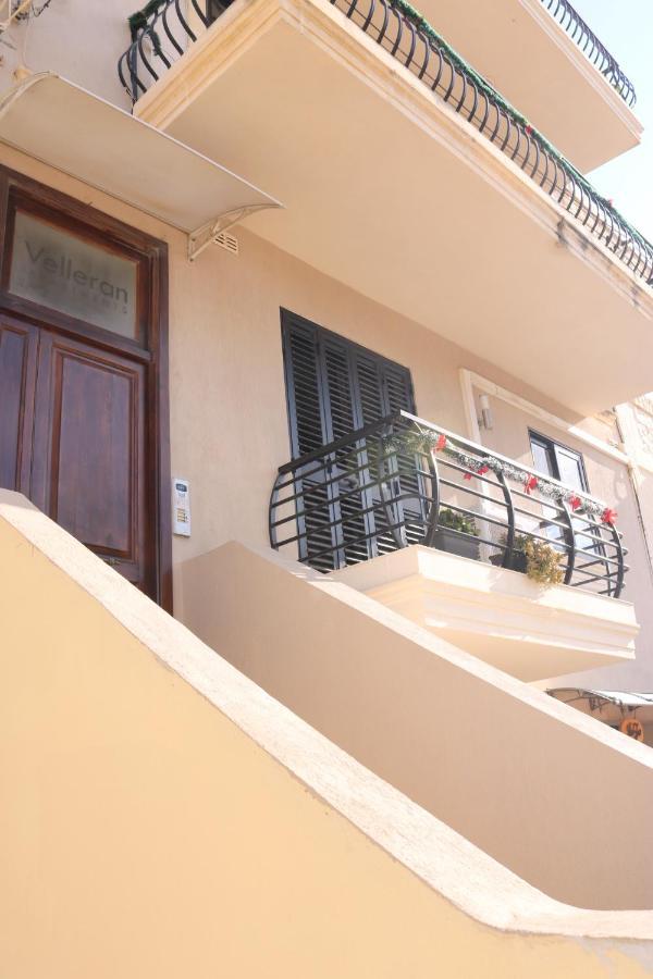 Velleran Accomodation Tarxien Bagian luar foto